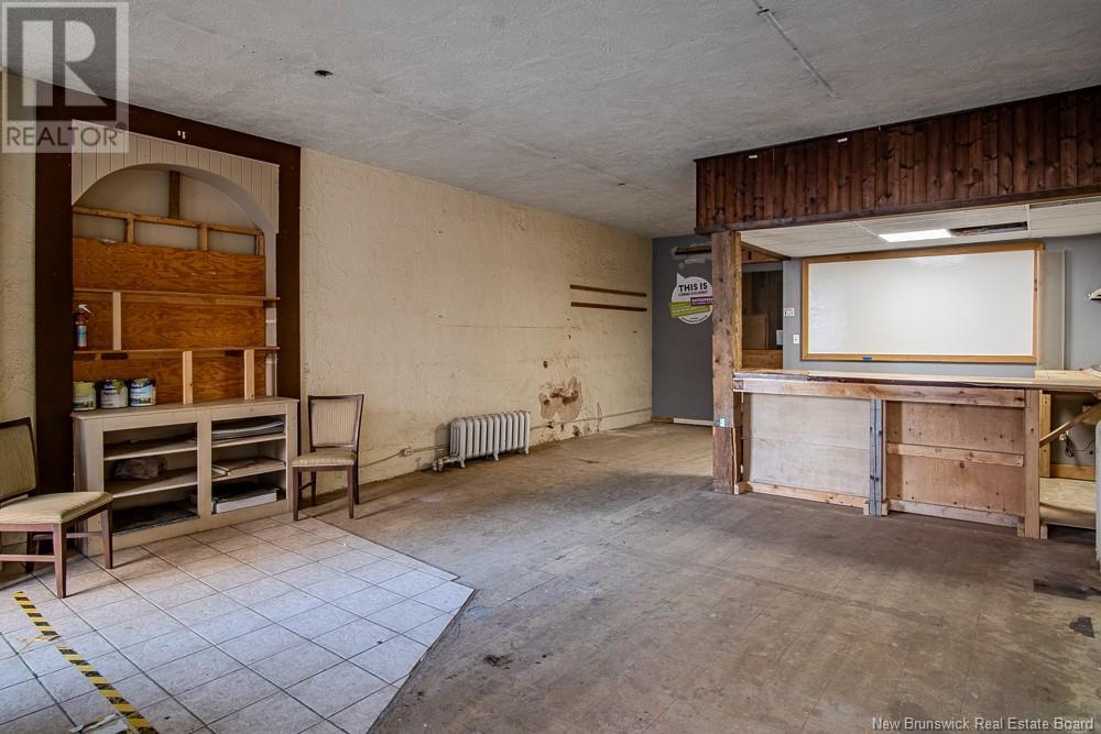 160 Union Street Property Photo 3