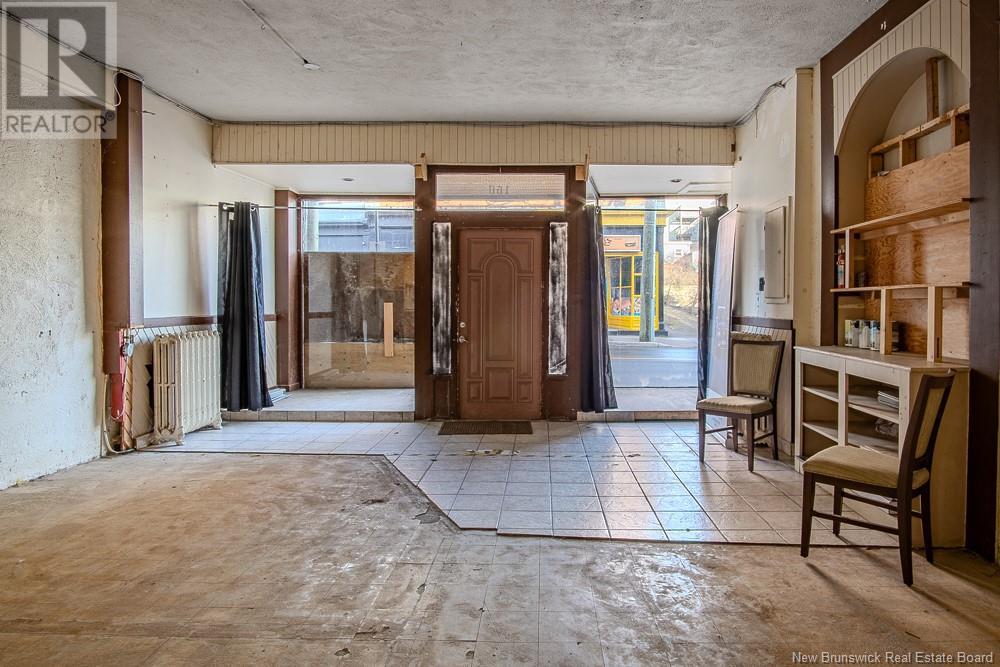 160 Union Street Property Photo 4
