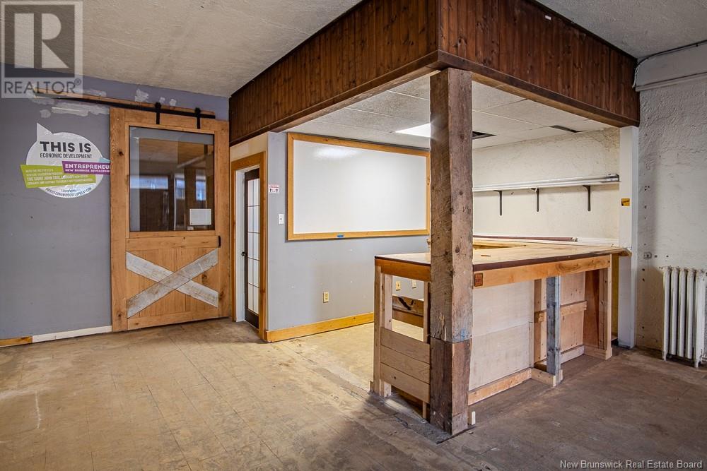 160 Union Street Property Photo 5