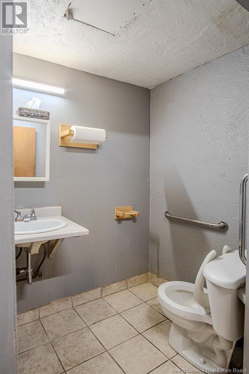 160 Union Street Property Photo 10