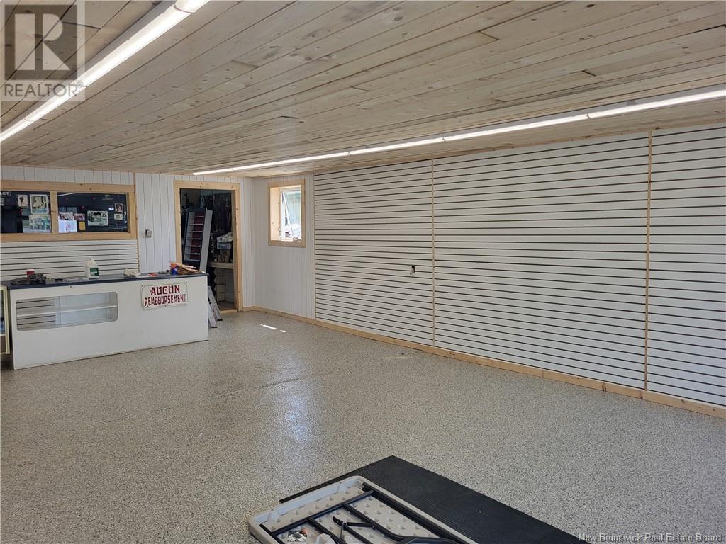112 St-pierre Ouest Boulevard Property Photo 4