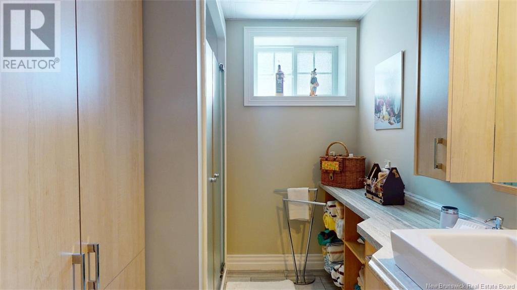 24 Principale Street Property Photo 21