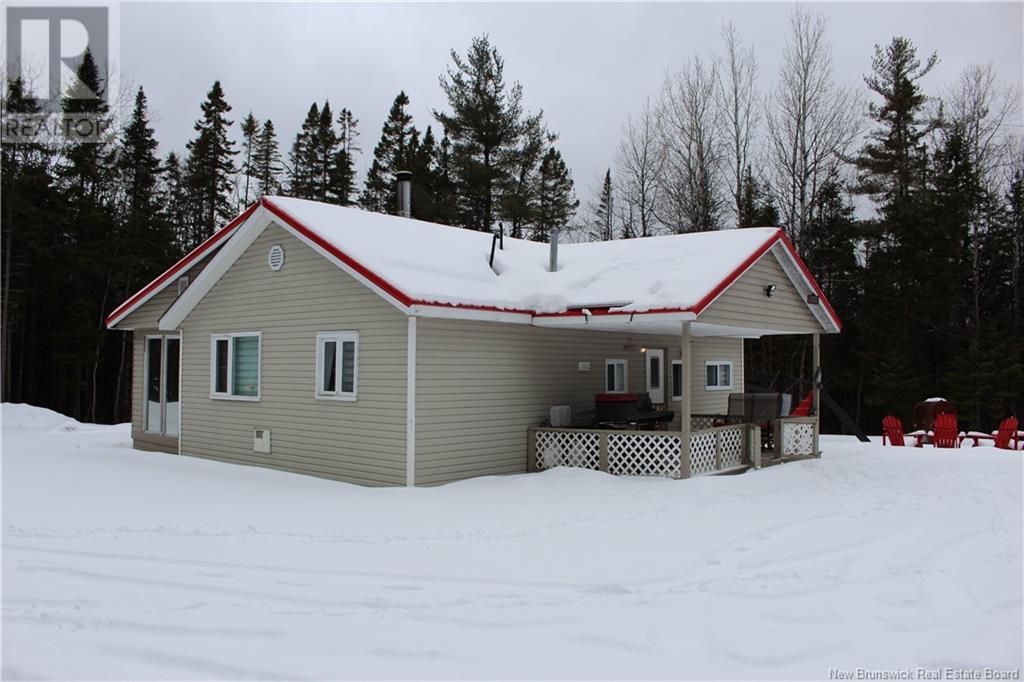 2715 Chemin Cormier Road Property Photo 3