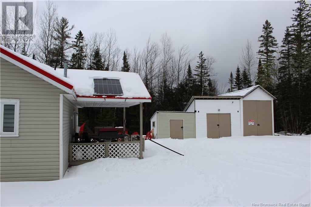 2715 Chemin Cormier Road Property Photo 4