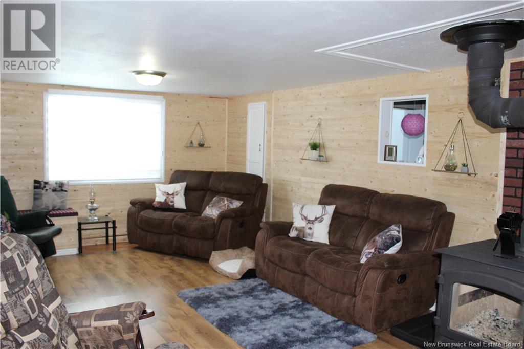 2715 Chemin Cormier Road Property Photo 6