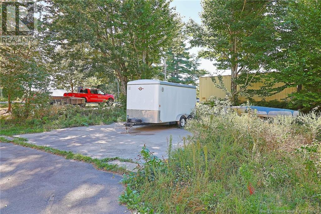 725 Pleasant Drive Property Photo 19