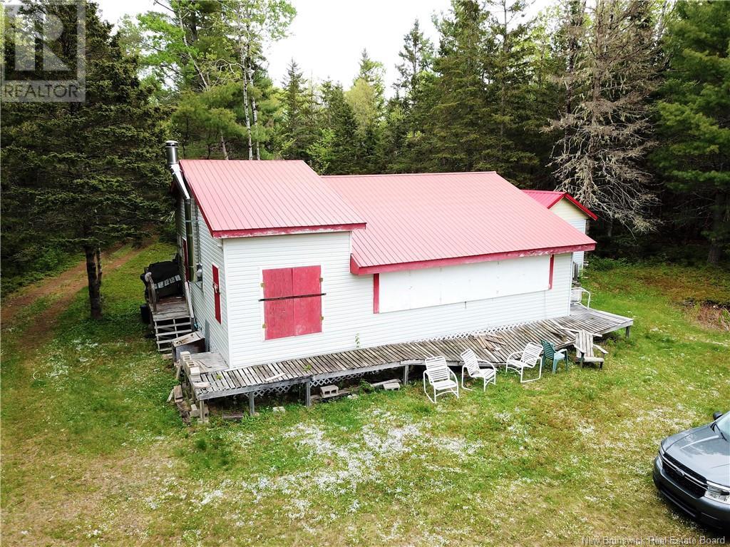 Dufour Road Property Photo 15