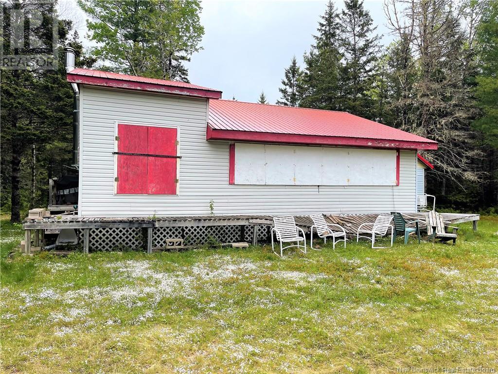 Dufour Road Property Photo 16