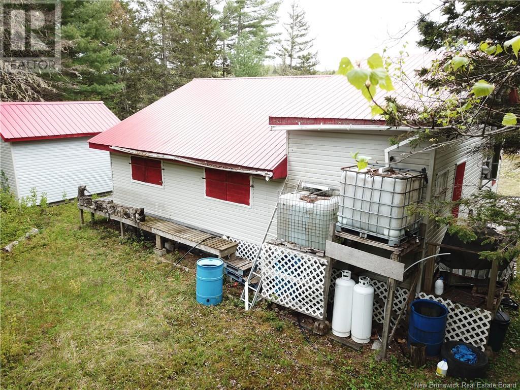 Dufour Road Property Photo 18