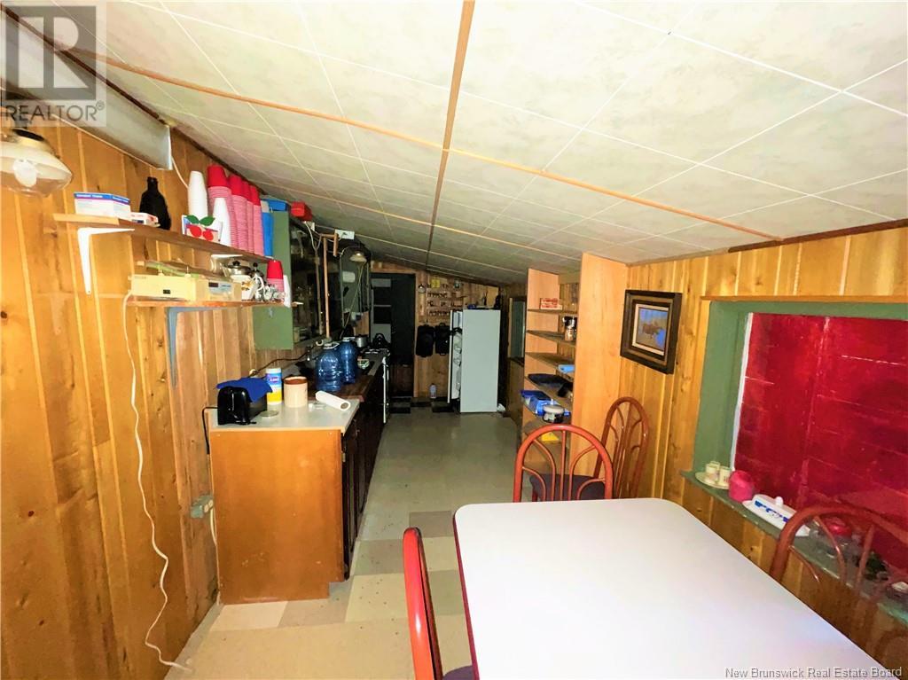 Dufour Road Property Photo 31