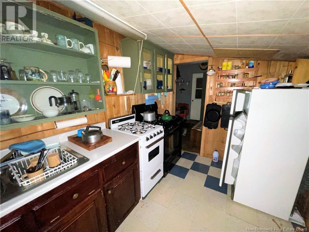 Dufour Road Property Photo 32