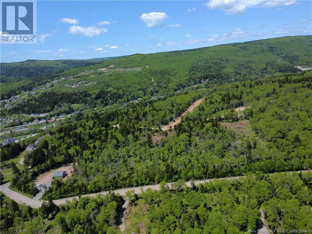 23-2 Chignecto Dr Property Photo 1