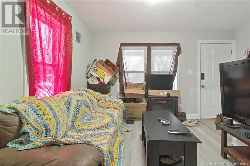 2107-2109 Champlain Street Property Photo 15