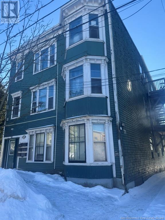 30 Clarendon Street Property Photo 1