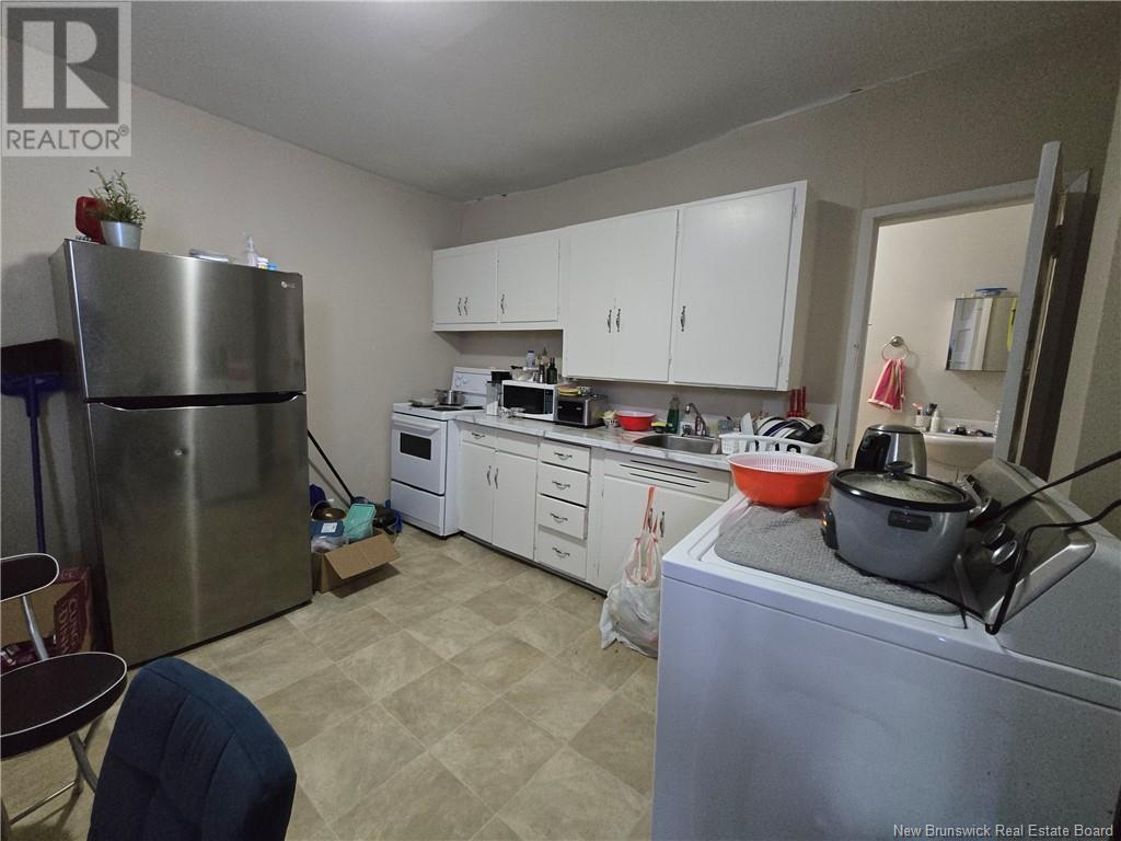 164 Duke Street Property Photo 3