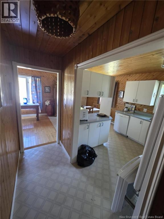 7997 St-paul Property Photo 15