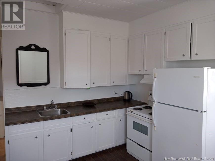 15-17 Andrew Street Property Photo 11