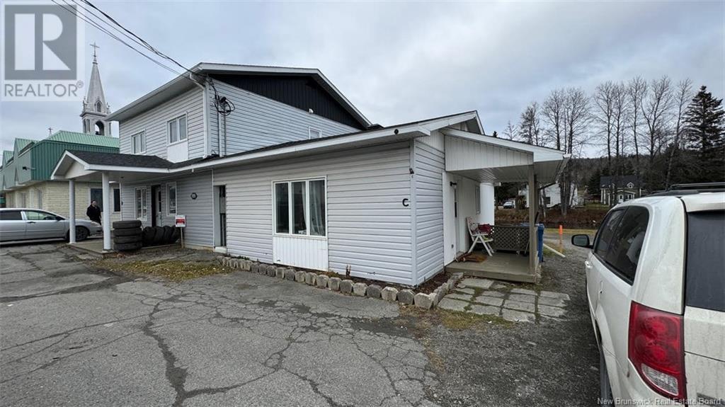 1999 Commerciale Street Property Photo 2