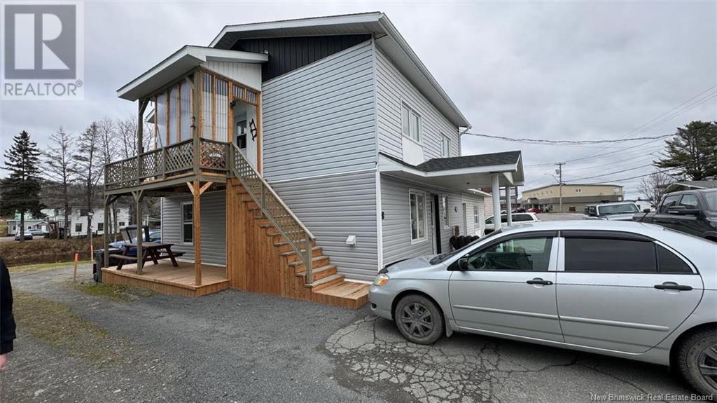1999 Commerciale Street Property Photo 3