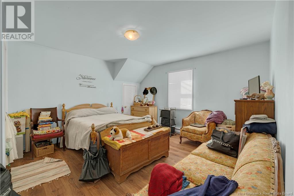 17 Baxter Street Property Photo 10