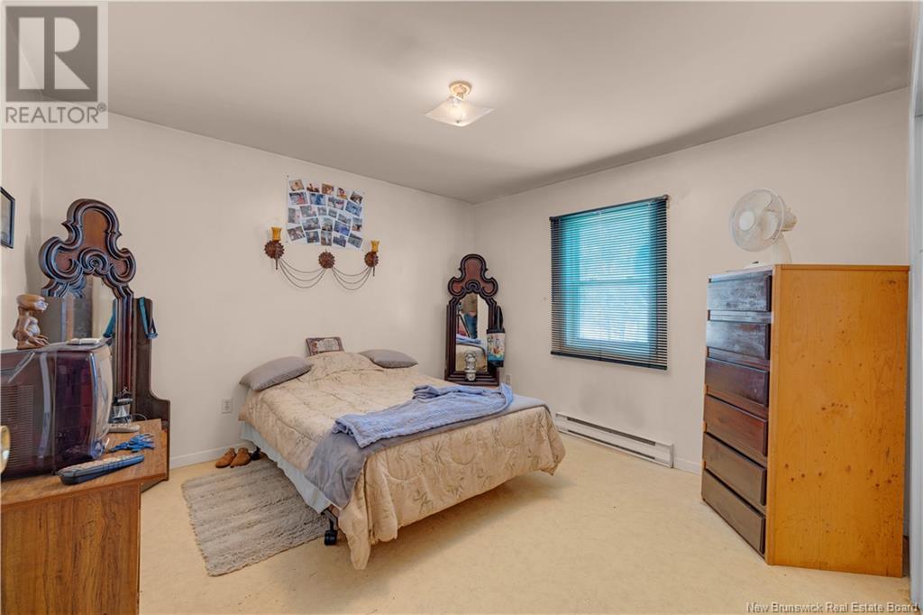 17 Baxter Street Property Photo 20