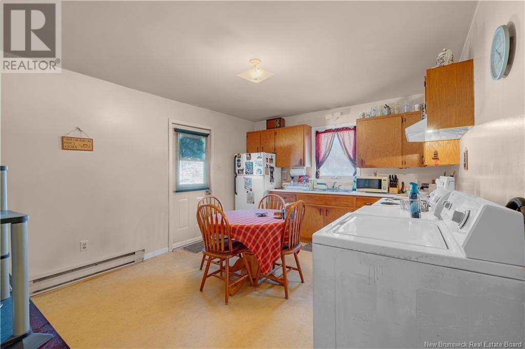 17 Baxter Street Property Photo 21