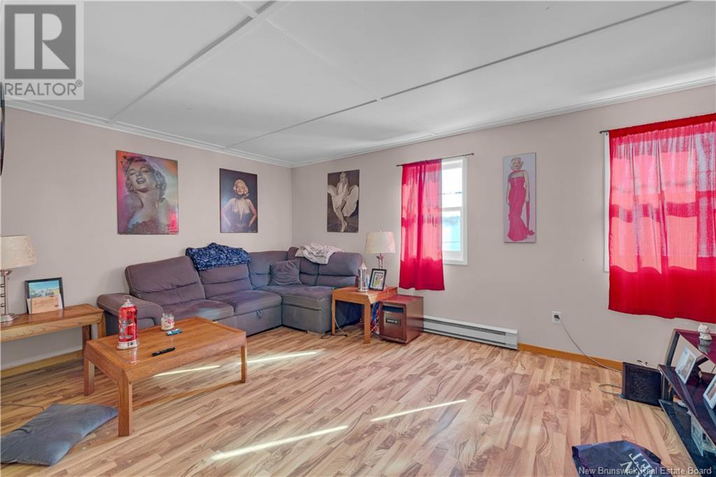 17 Baxter Street Property Photo 34