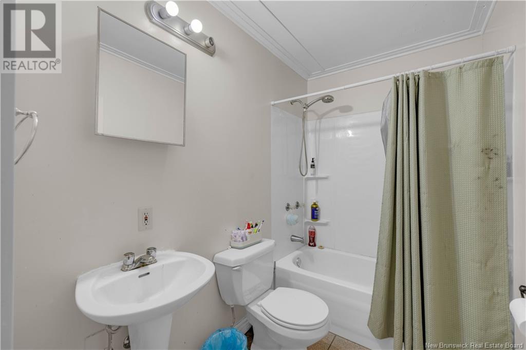 17 Baxter Street Property Photo 37