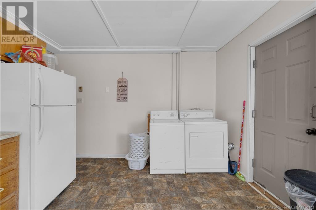17 Baxter Street Property Photo 40
