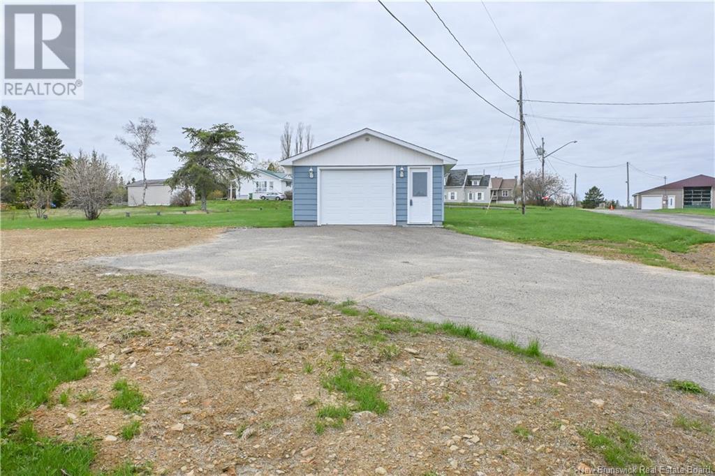 153 Damien Road Property Photo 10