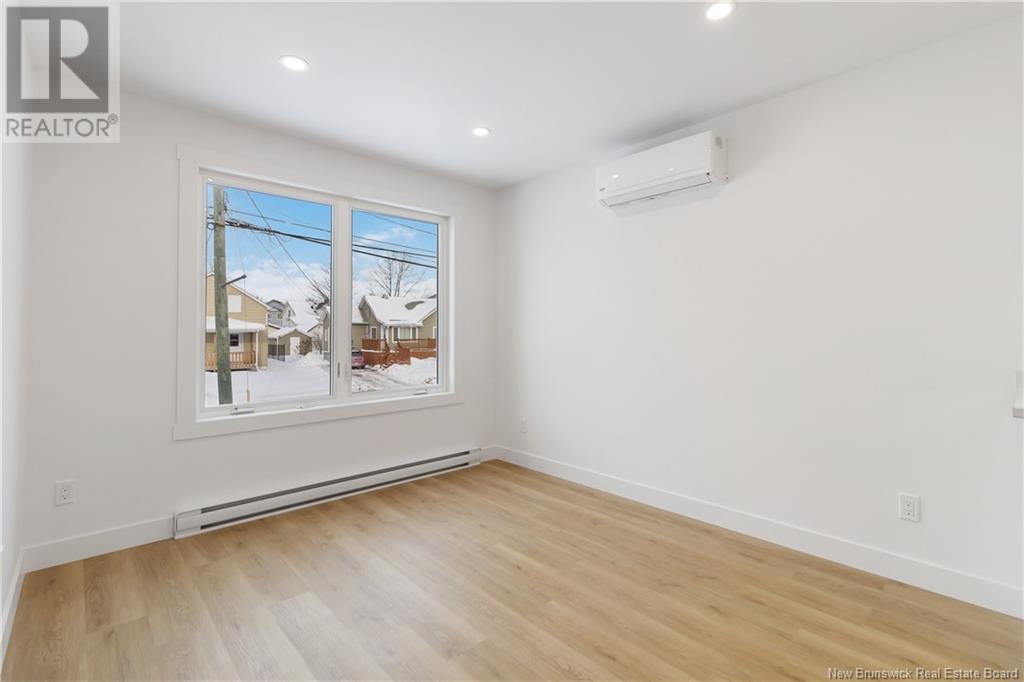 33-35 Seaman Street Property Photo 4