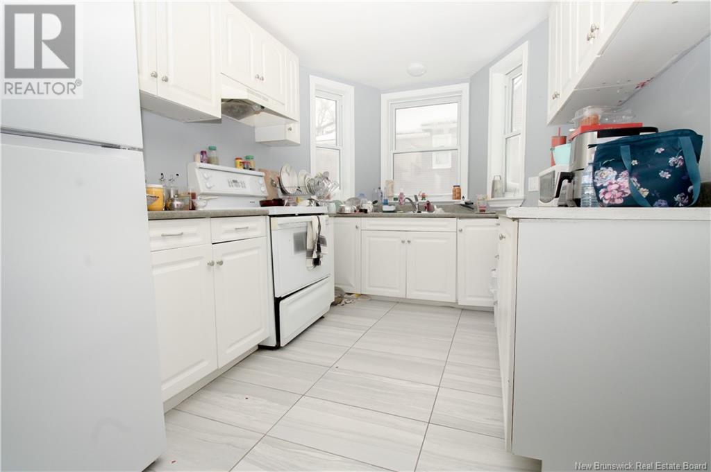 271 Lutz Property Photo 10