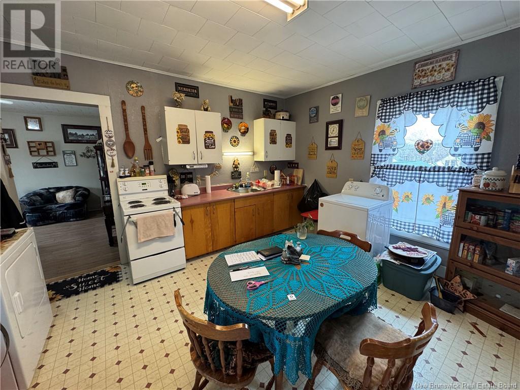 15 Veazey Street Property Photo 14