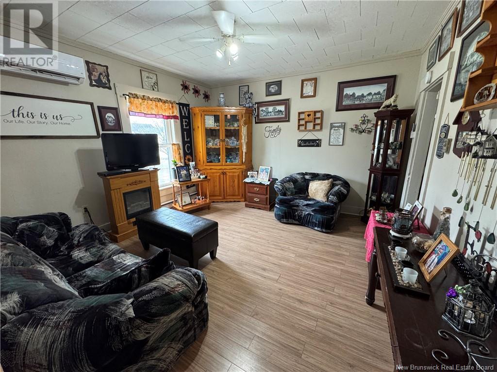 15 Veazey Street Property Photo 15