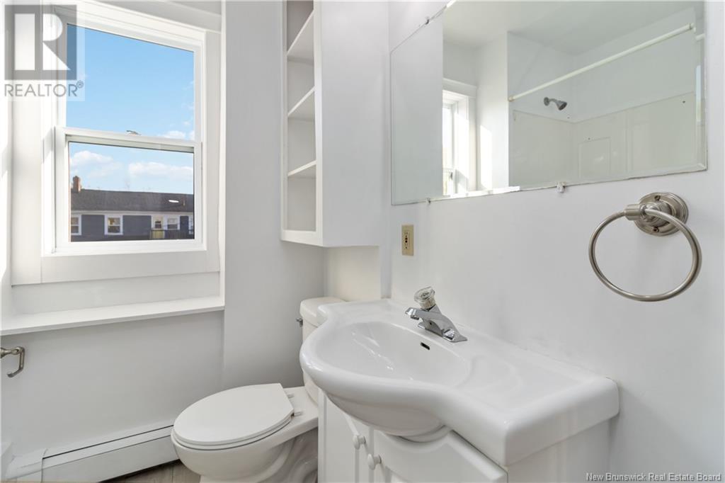 253-253 1/2 High Street Property Photo 28