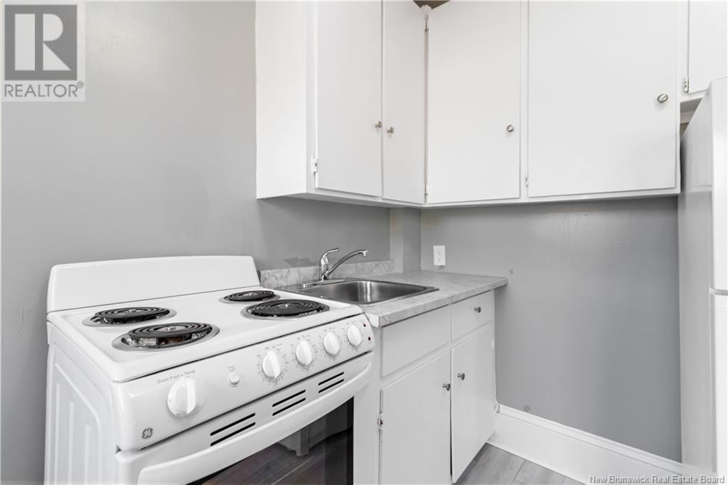 253-253 1/2 High Street Property Photo 38