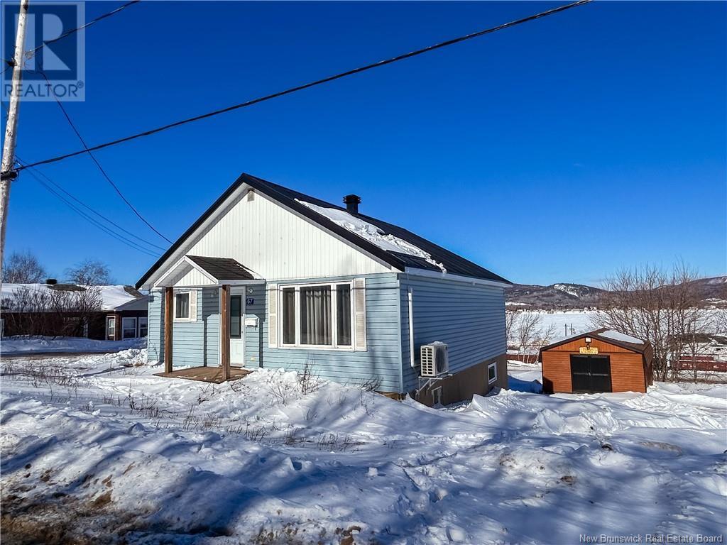 67 Hillside Street Property Photo