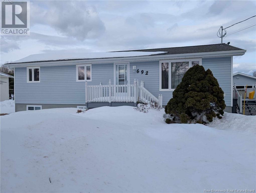 692 St. Simon Property Photo