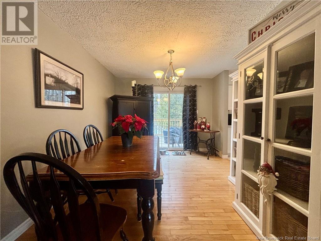 50 Iona Avenue Property Photo 6
