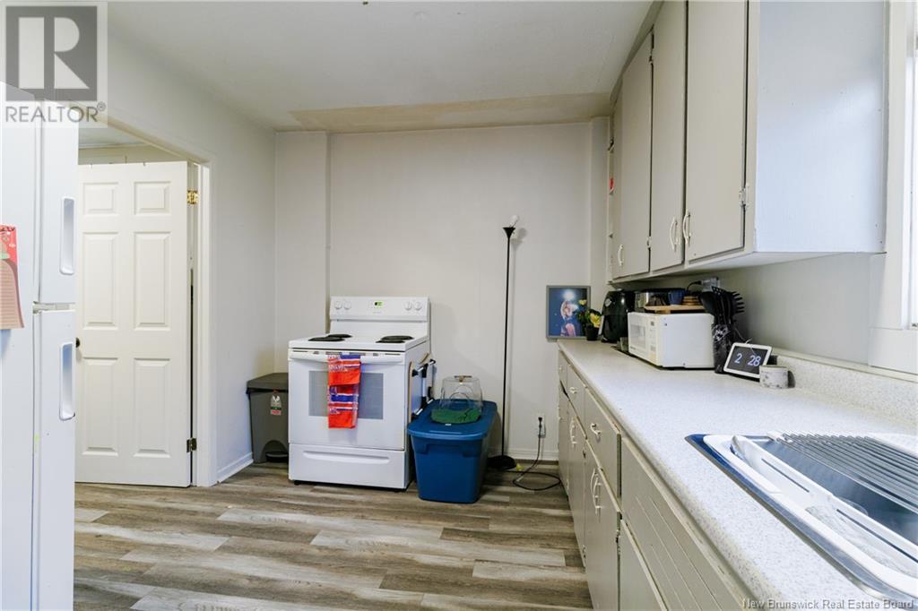 409 Union Street Property Photo 8