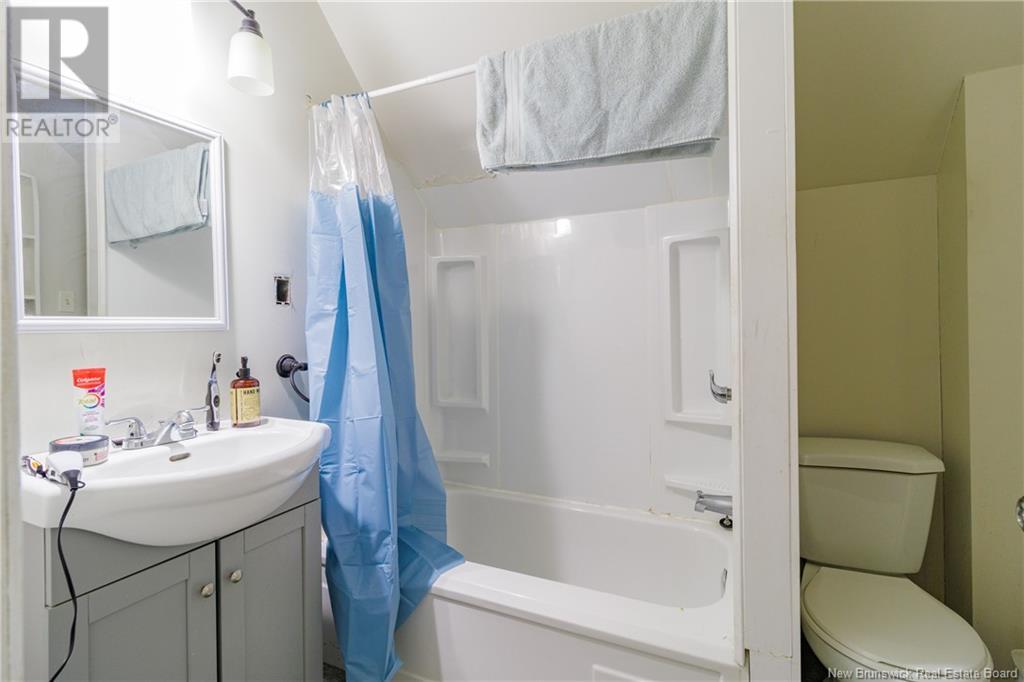409 Union Street Property Photo 36