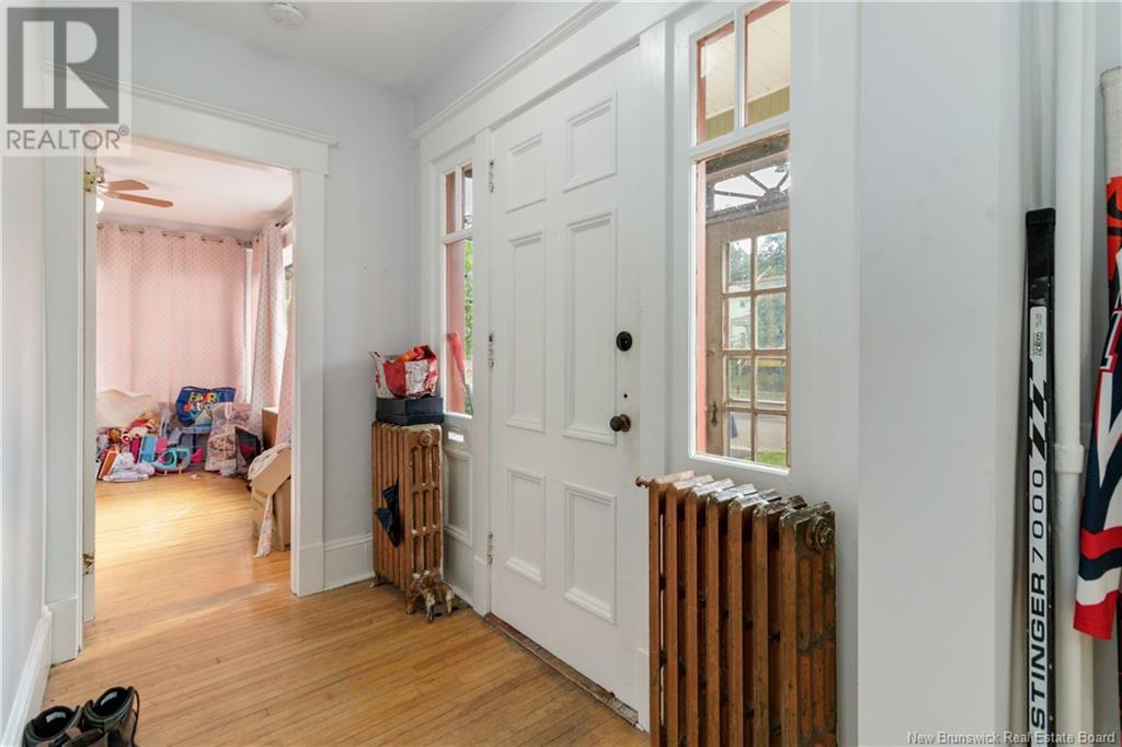 49 Bromley Avenue Property Photo 4