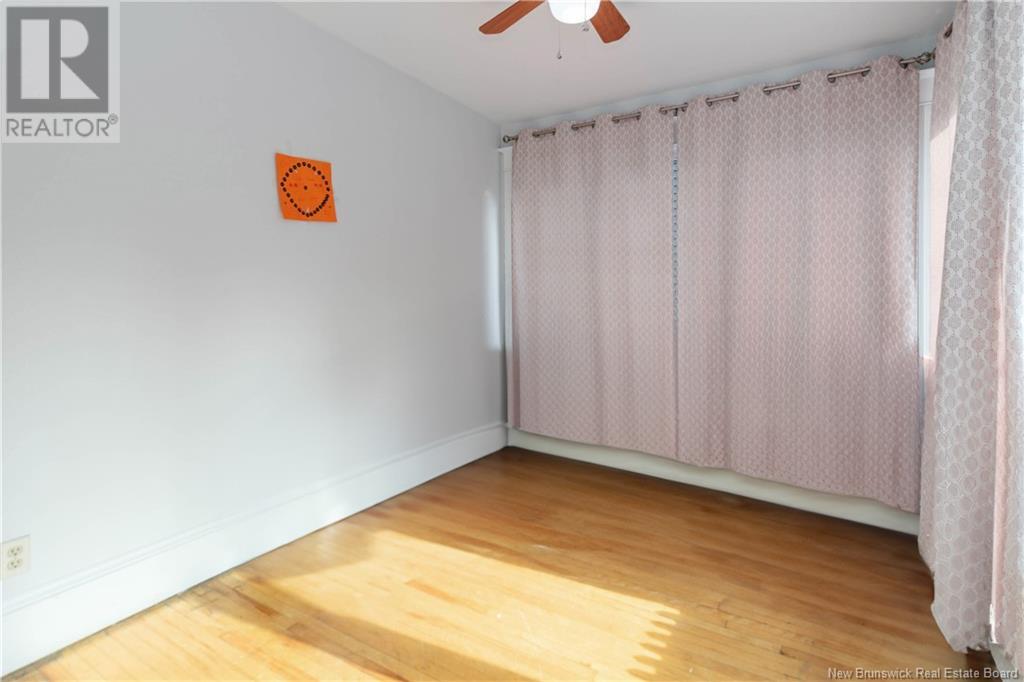 49 Bromley Avenue Property Photo 6