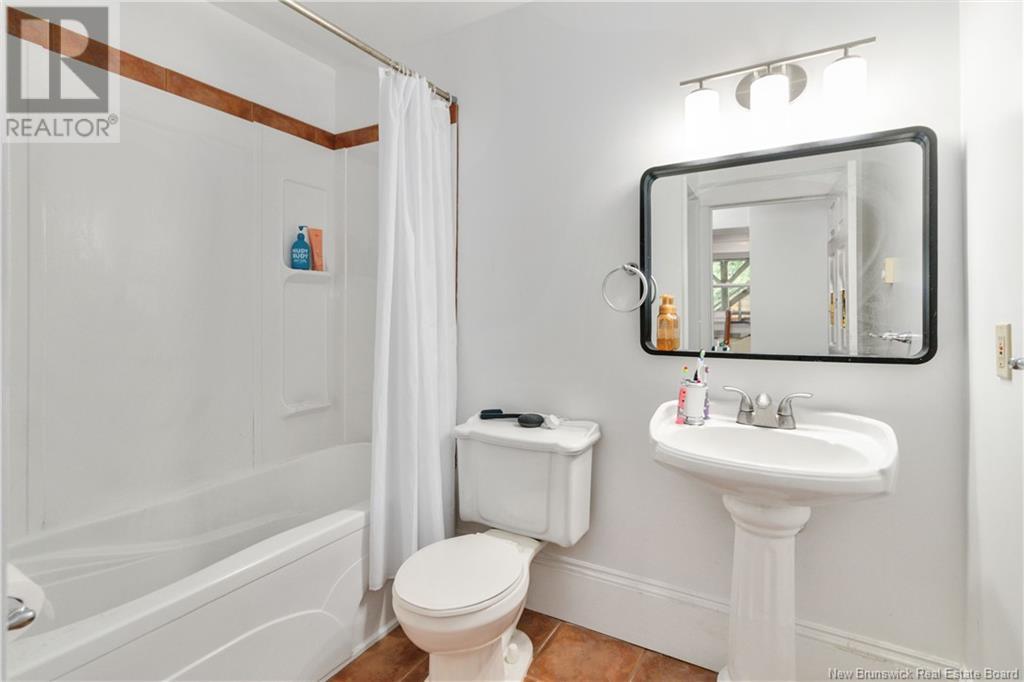 49 Bromley Avenue Property Photo 14