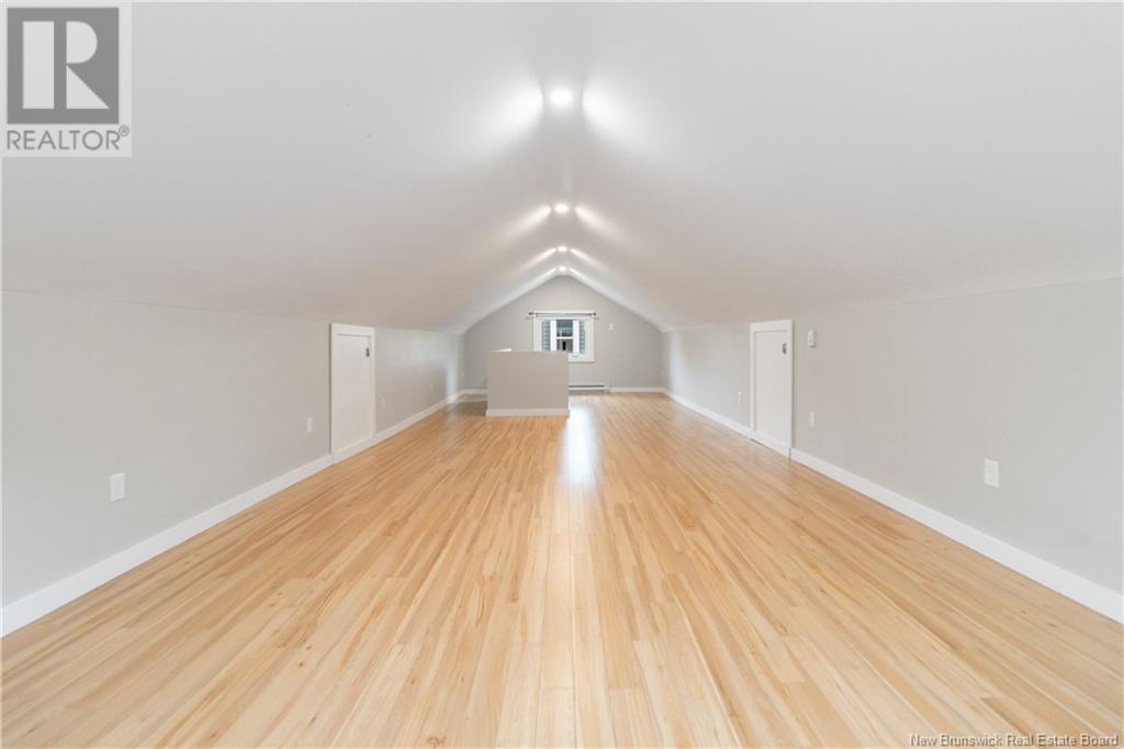 49 Bromley Avenue Property Photo 40