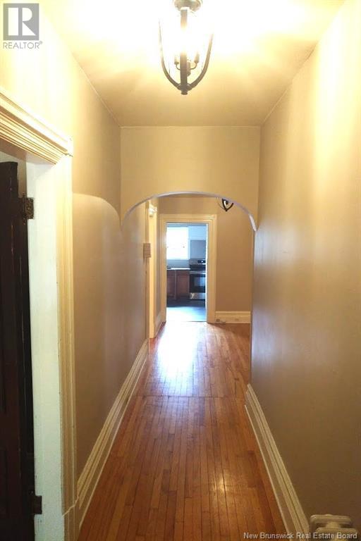 22 Queen Square S. Property Photo 9