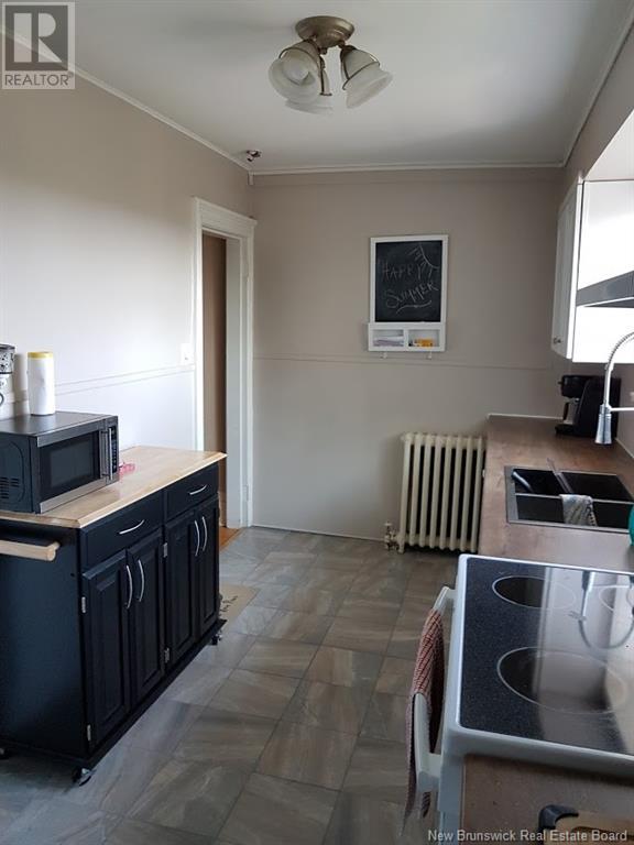 22 Queen Square S. Property Photo 22