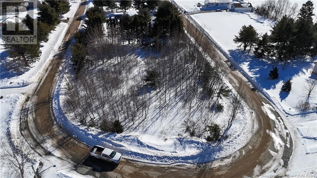 2 Rockcliff Boulevard Property Photo 2