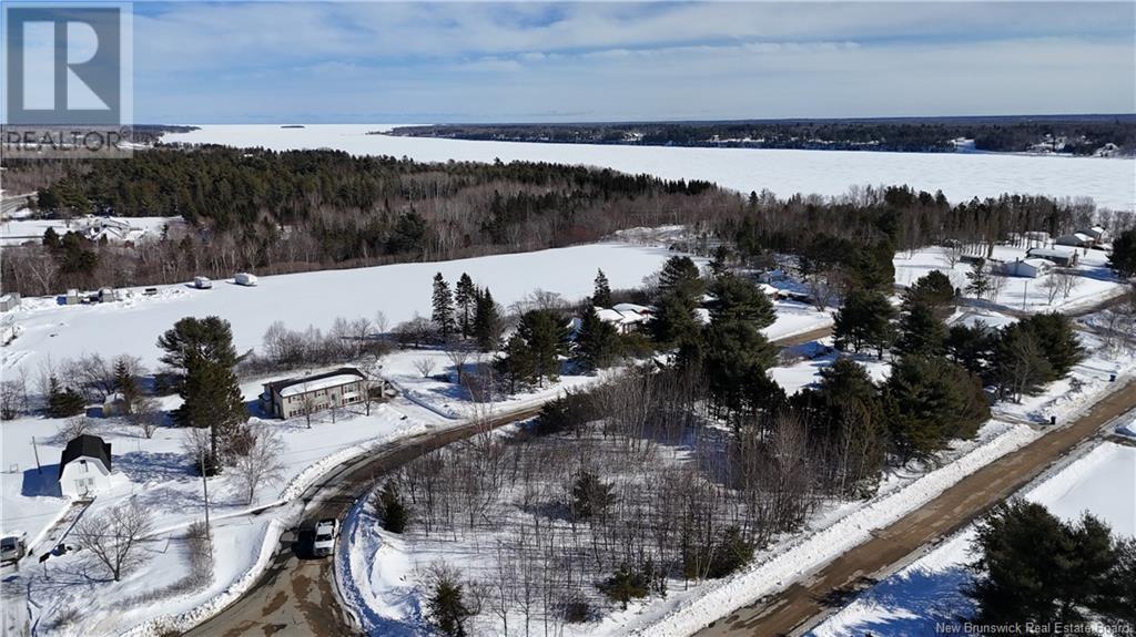 2 Rockcliff Boulevard Property Photo 3