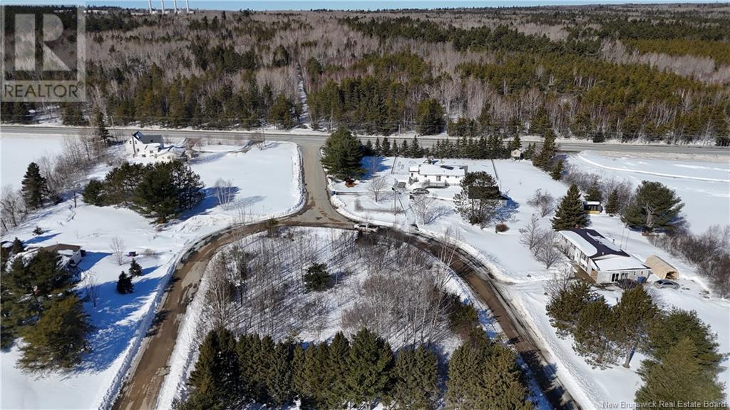 2 Rockcliff Boulevard Property Photo 4